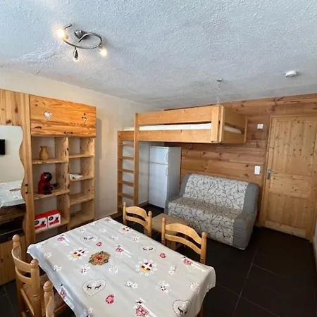 Studio La Plagne, 1 Piece, 4 Personnes - Fr-1-181-2735